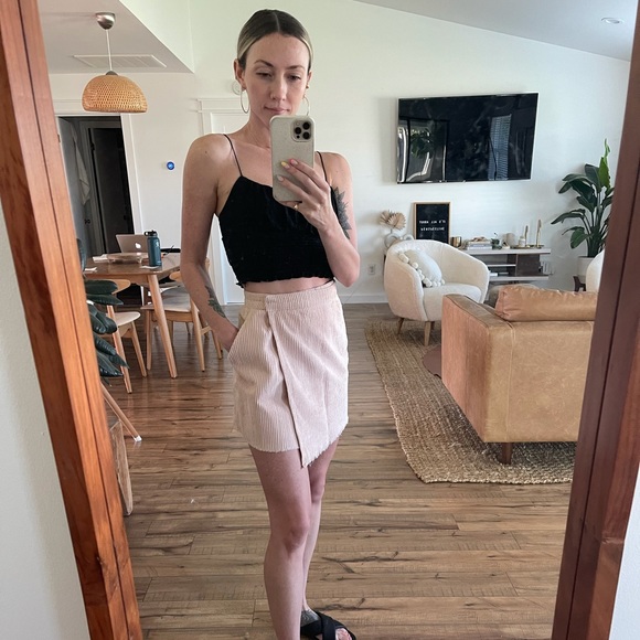 BDG Dresses & Skirts - ✨ BDG PINK CORDUROY WRAP SKIRT